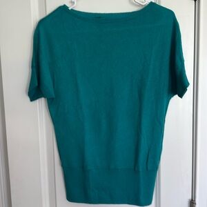 THE LIMITED LIGHTWEIGHT SWEATER🥰🥰